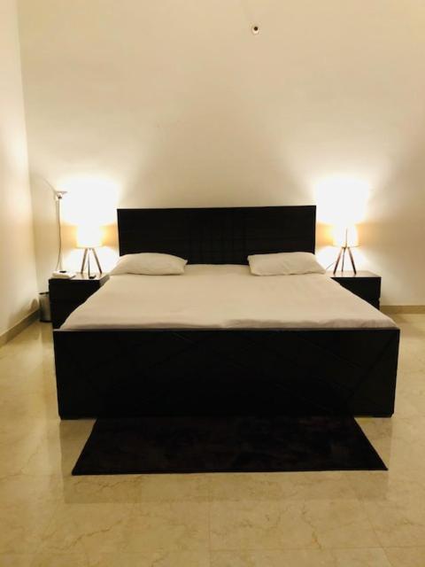 Tattva Luxurious Apartment Varanasi Dış mekan fotoğraf